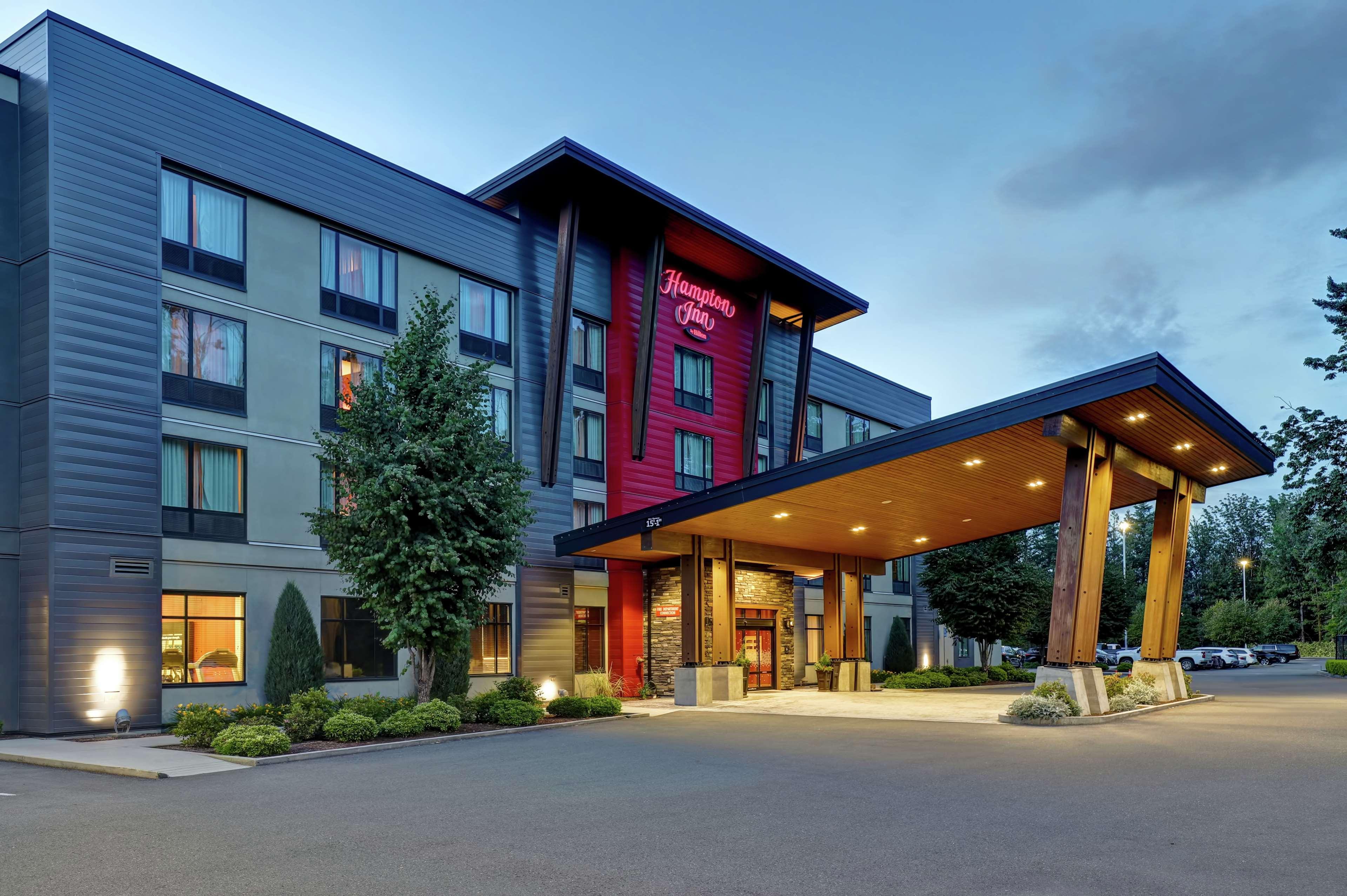 Hampton Inn By Hilton Chilliwack Bagian luar foto