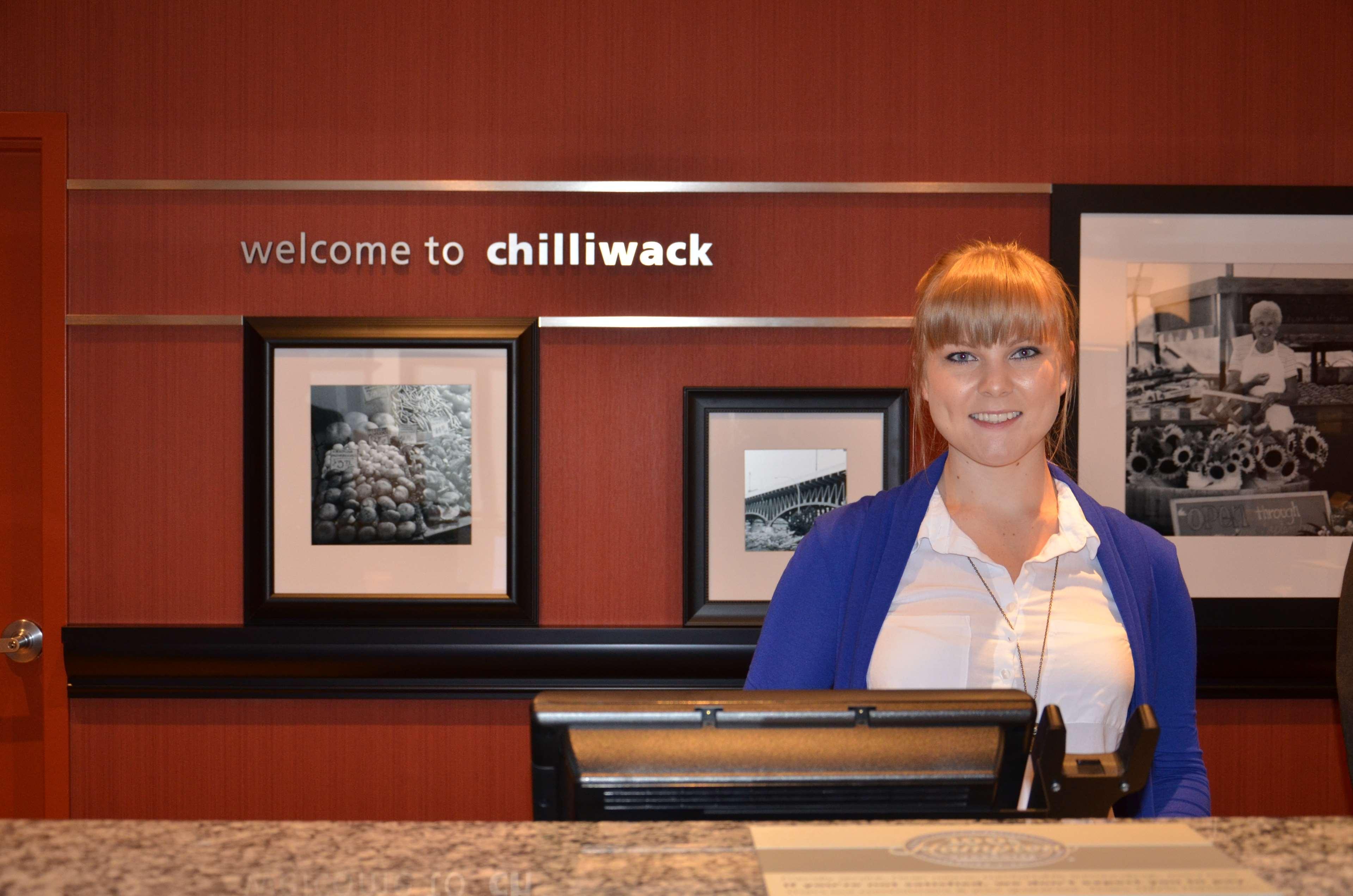 Hampton Inn By Hilton Chilliwack Bagian luar foto