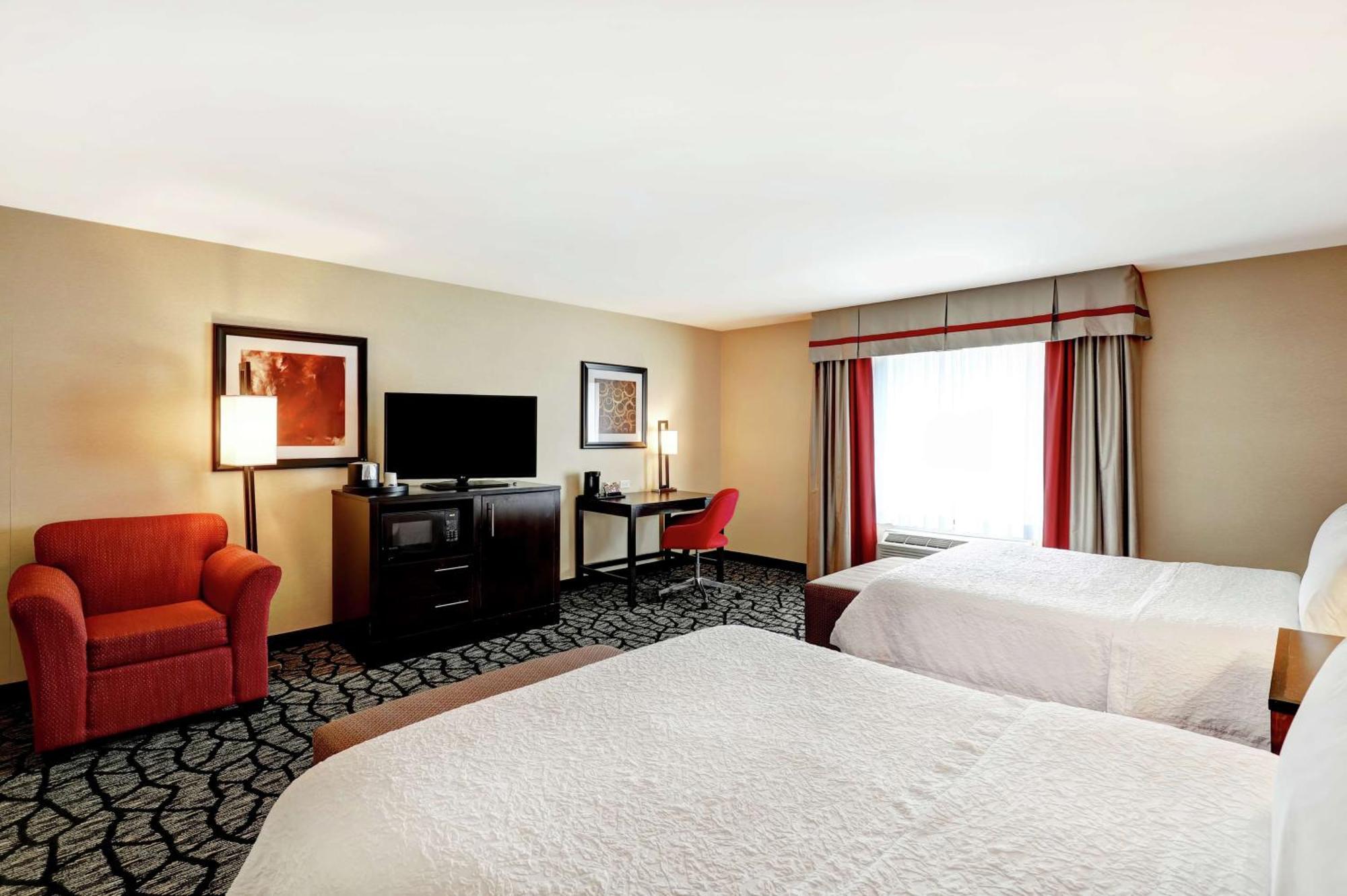 Hampton Inn By Hilton Chilliwack Bagian luar foto