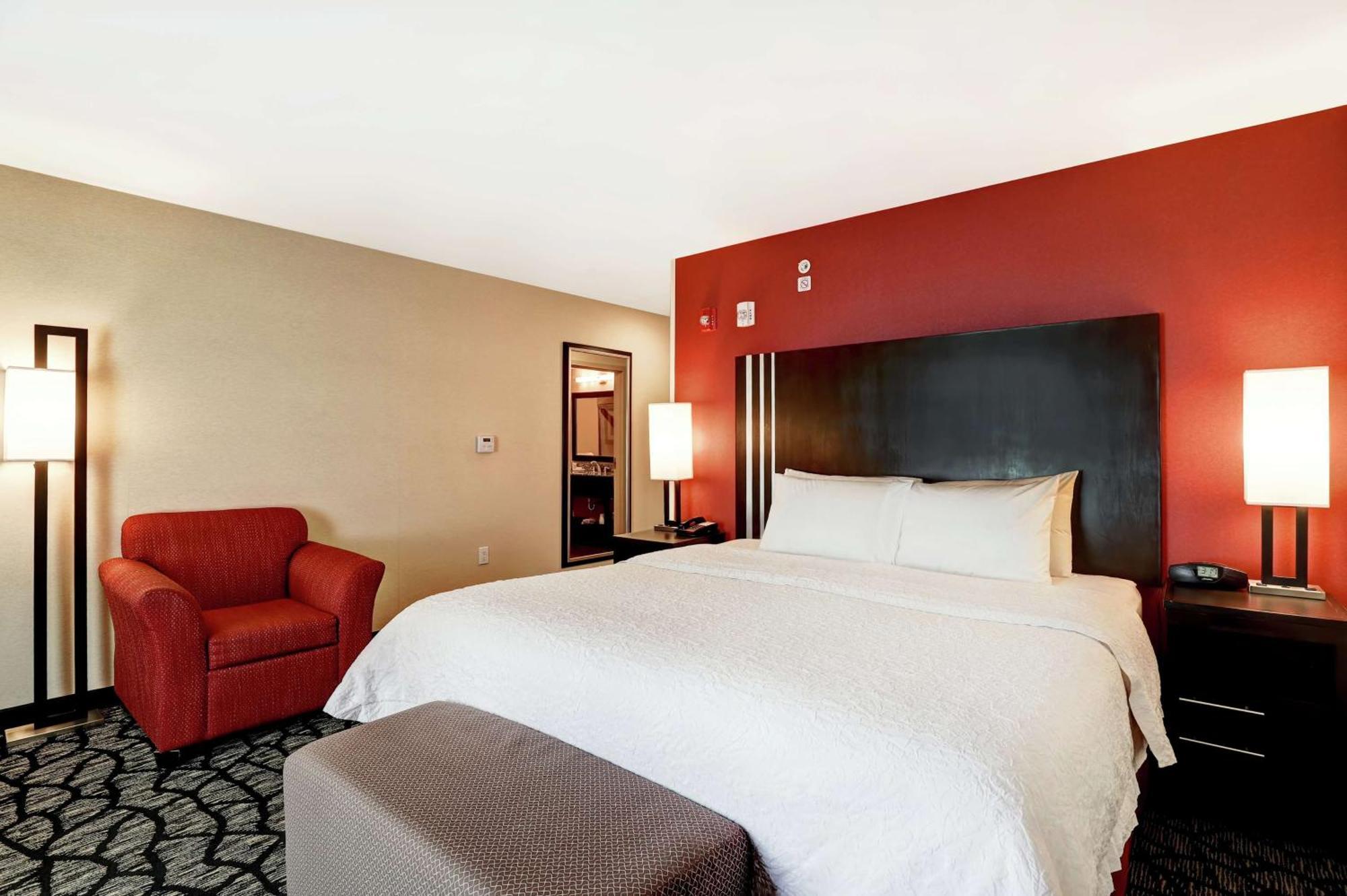 Hampton Inn By Hilton Chilliwack Bagian luar foto