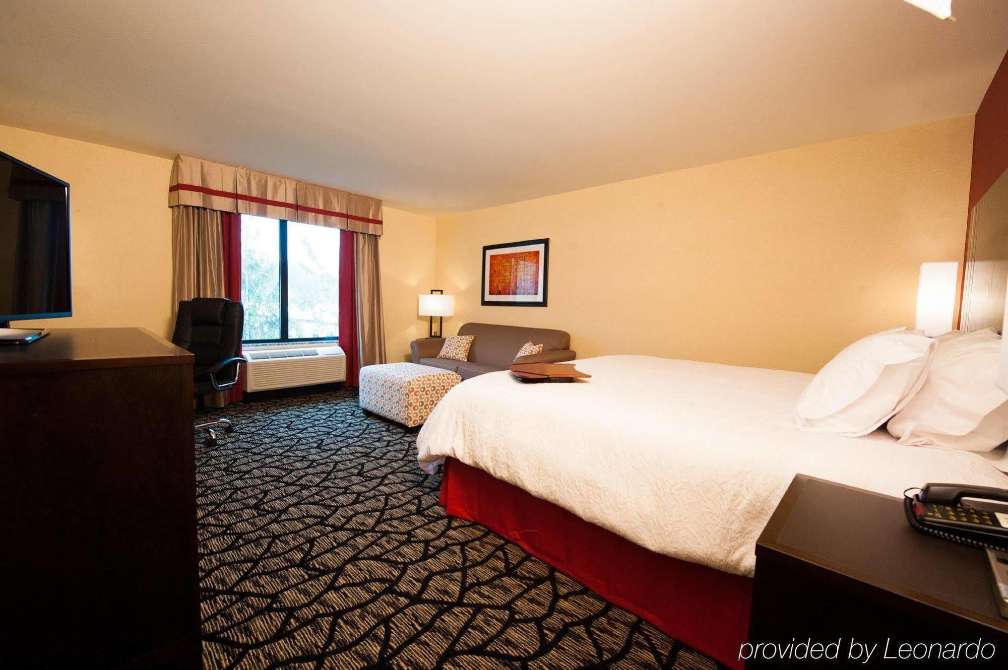 Hampton Inn By Hilton Chilliwack Bagian luar foto